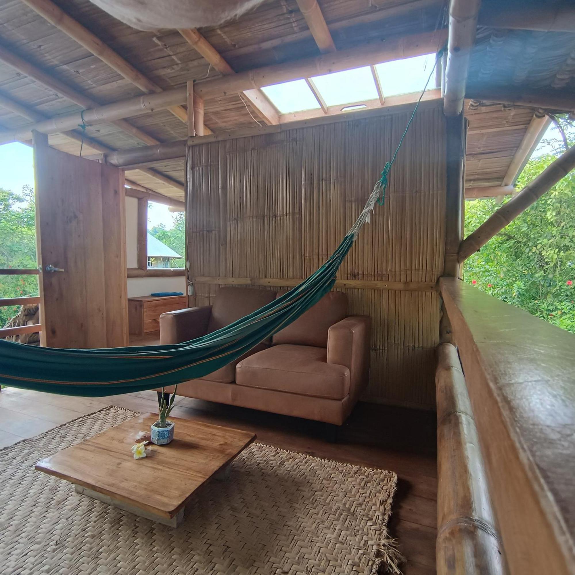 Maracumbo Lodge Mompiche Eksteriør billede